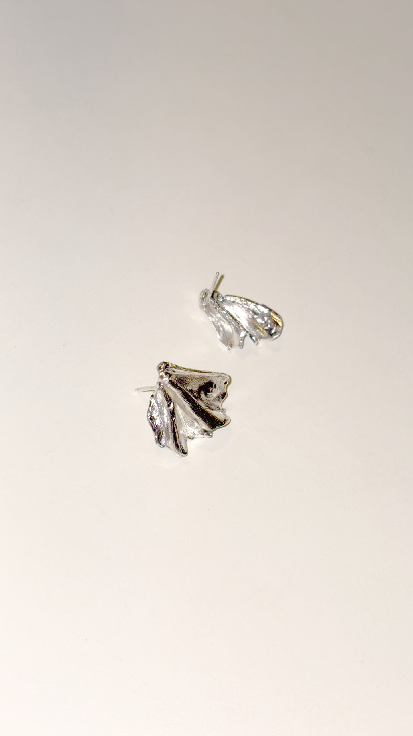 Lirio Earrings
