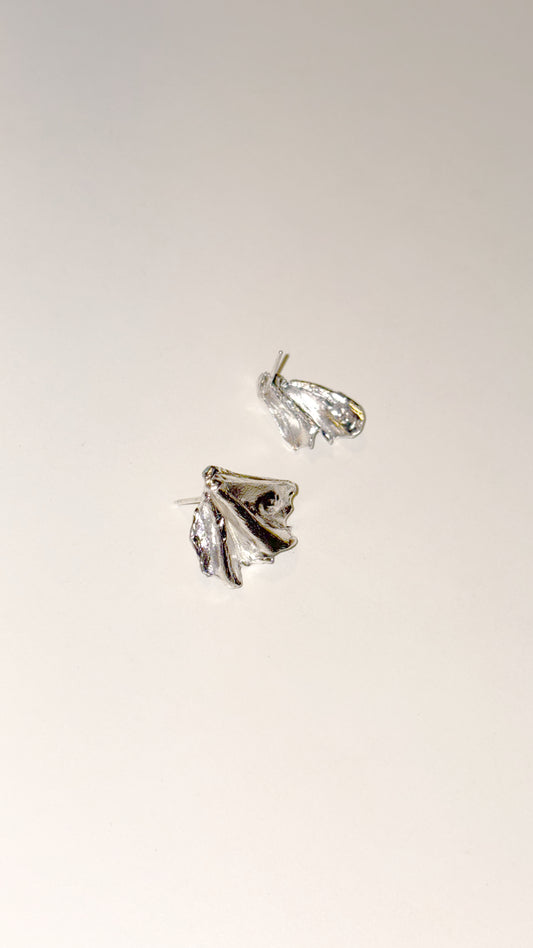 Lirio Earrings